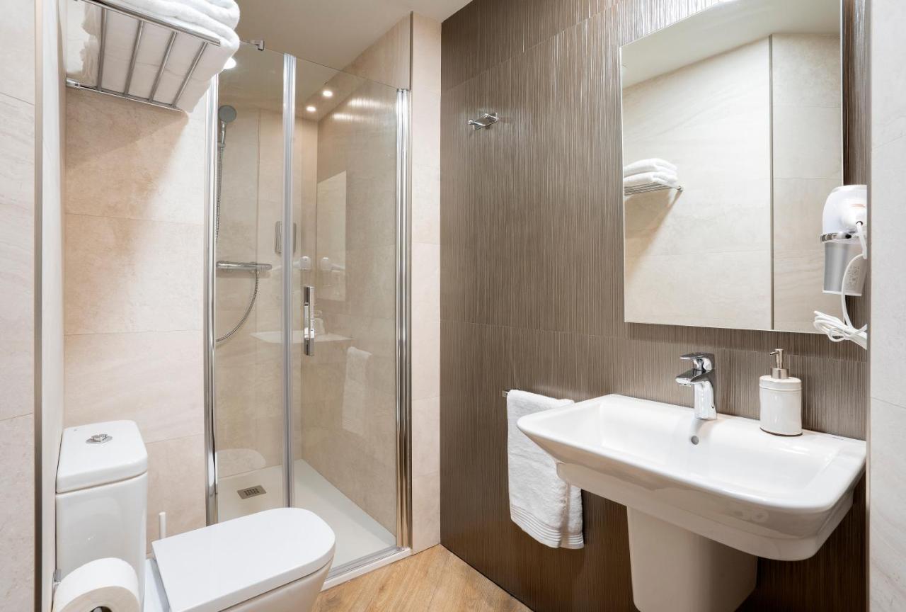 De La Guardia Suite 2 Oviedo Bagian luar foto